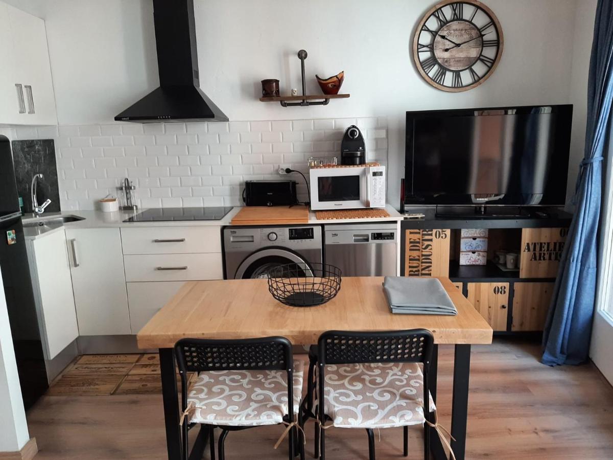 Apartment Centre